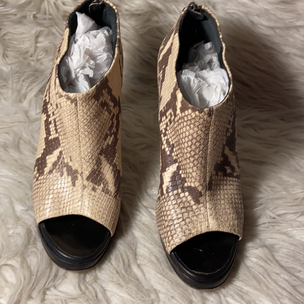 Giuseppe Zanotti python pump bootie - Picture 3 of 12
